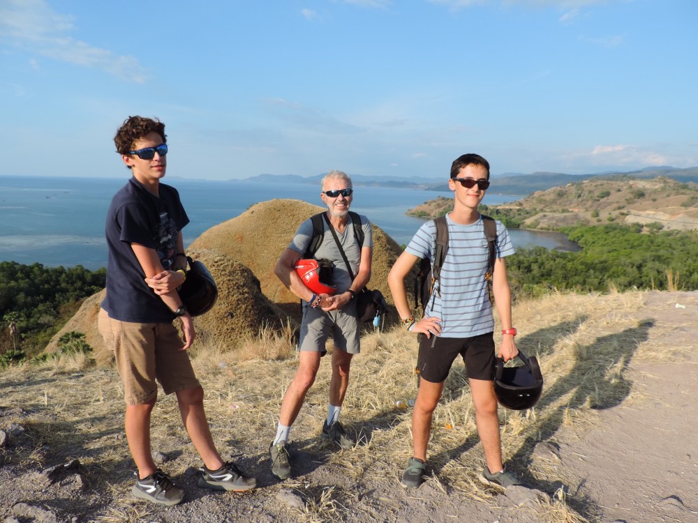 1612FF60-433D-4B31-BDA8-A65F042160F3