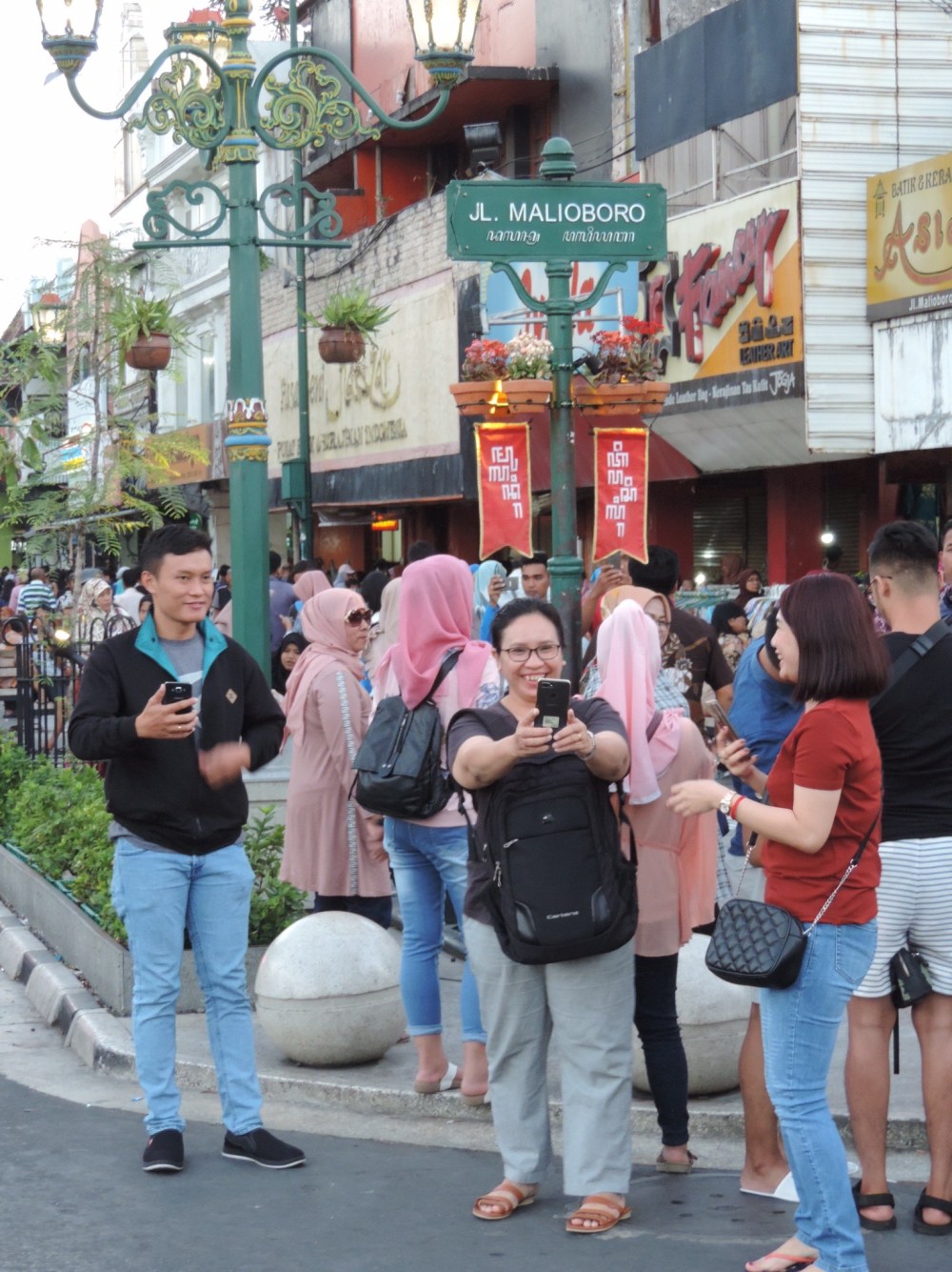 56879D3F-463F-460B-9942-BF283C03B9D0