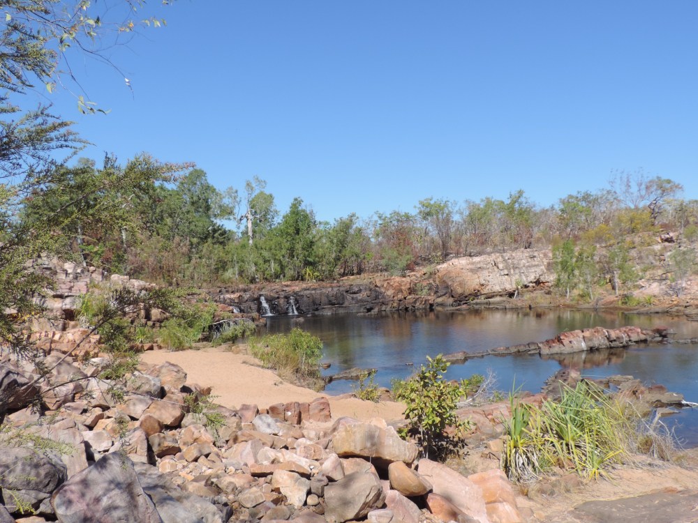 E745A0F6-A591-463E-B838-91201B6F92EA